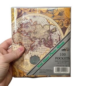 Vintage 1994 Pioneer World Map Mini Giant 4x6 Photo Album